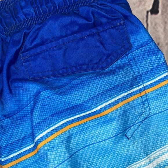 FX swim trunks youth 10/12 - Picture 5 of 5